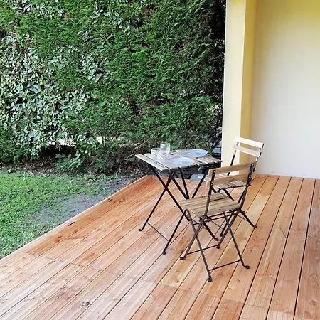 Avec Terrasse Et Jardin Au Calme Proche Bus Metro *