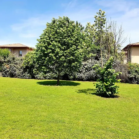 Διαμέρισμα Avec Terrasse Et Jardin Au Calme Proche Bus Metro