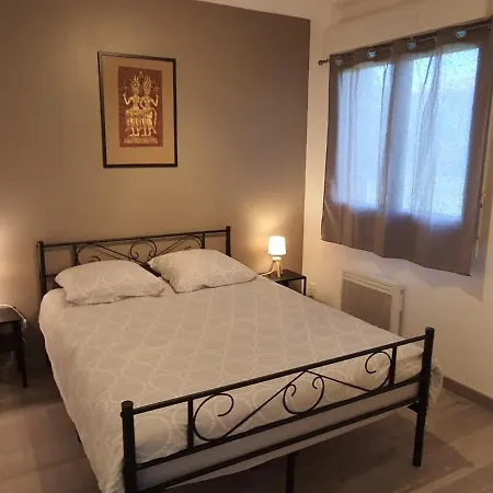 דירה Avec Terrasse Et Jardin Au Calme Proche Bus Metro *